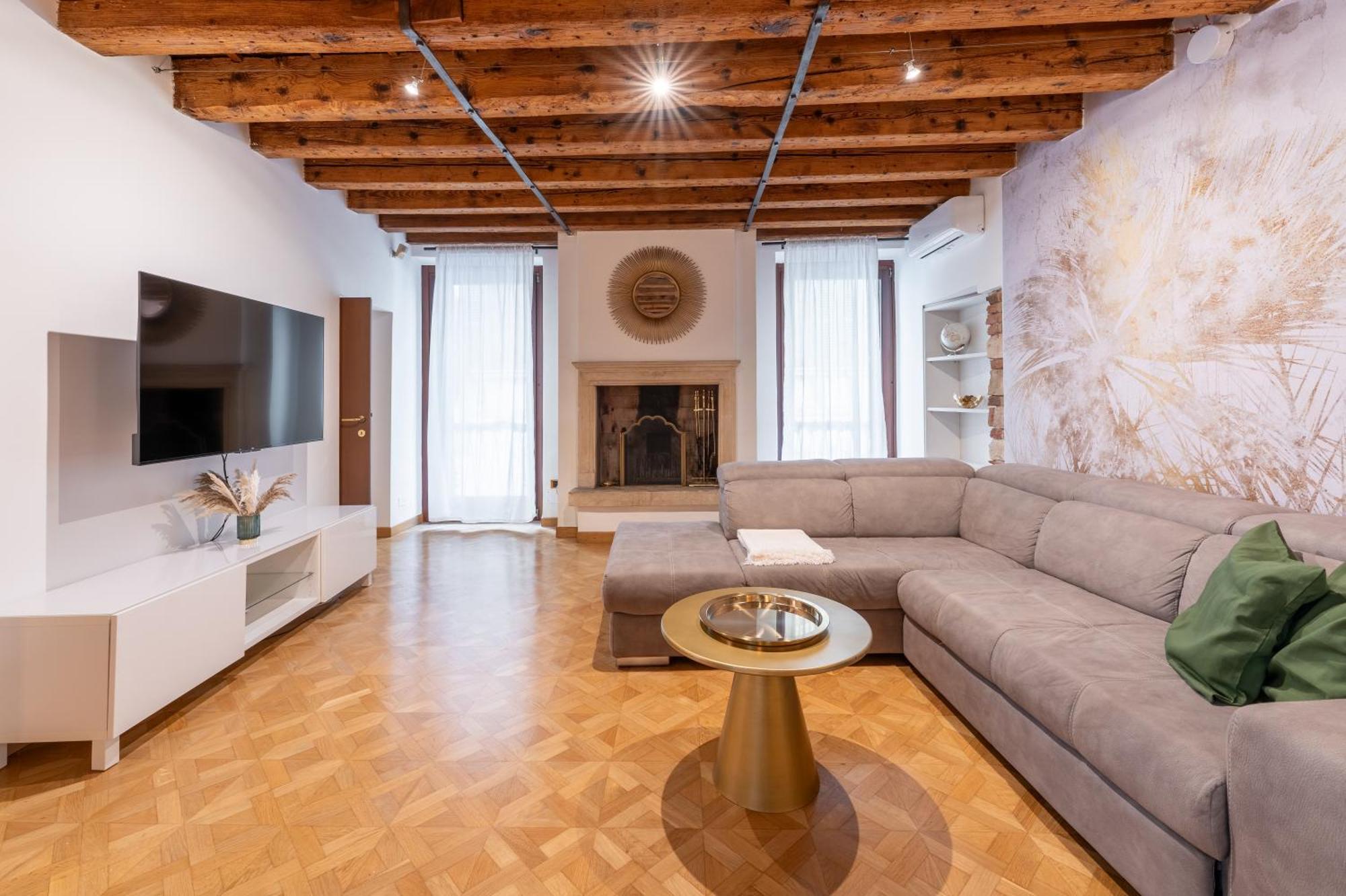 Appartamento Sgarzerie Luxury Flat 2 120mq
